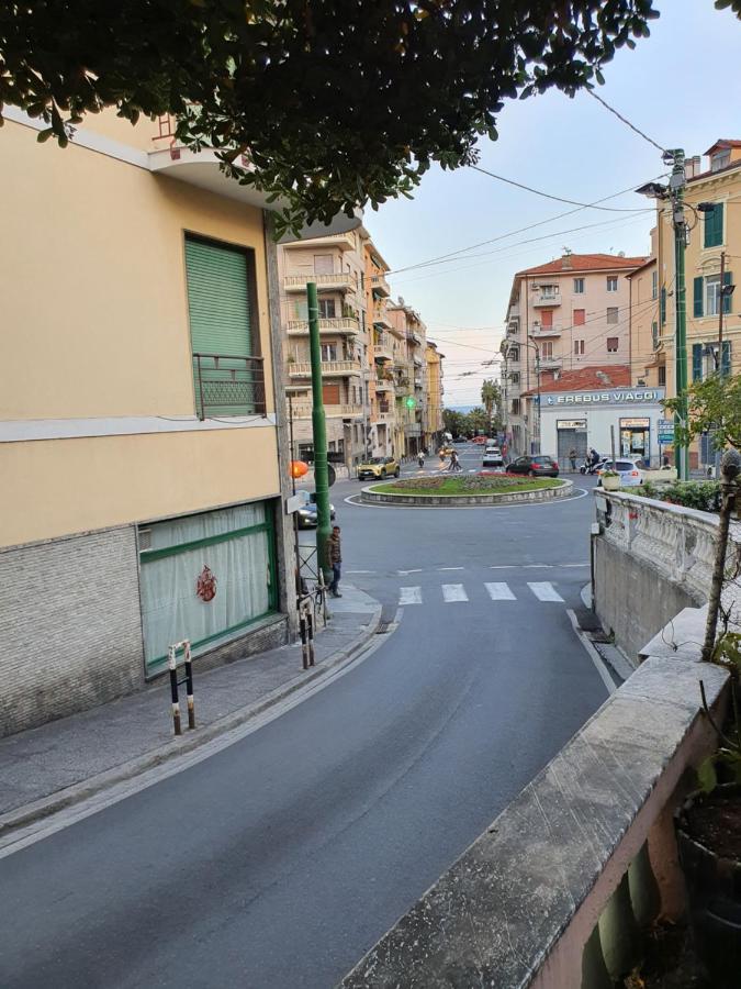 Villa Arcobaleno Rondo Garibaldi Sanremo Exteriör bild