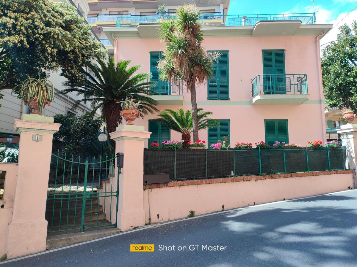 Villa Arcobaleno Rondo Garibaldi Sanremo Exteriör bild