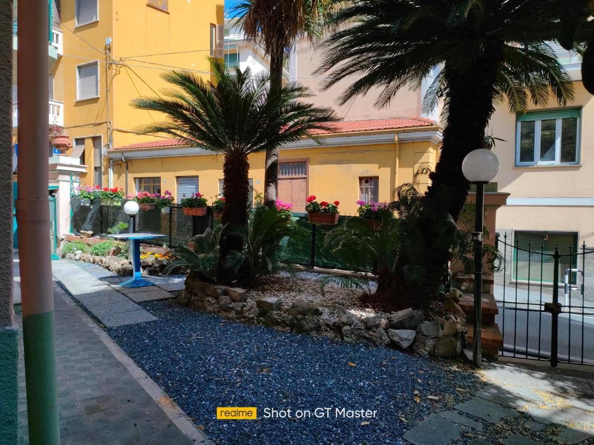 Villa Arcobaleno Rondo Garibaldi Sanremo Exteriör bild
