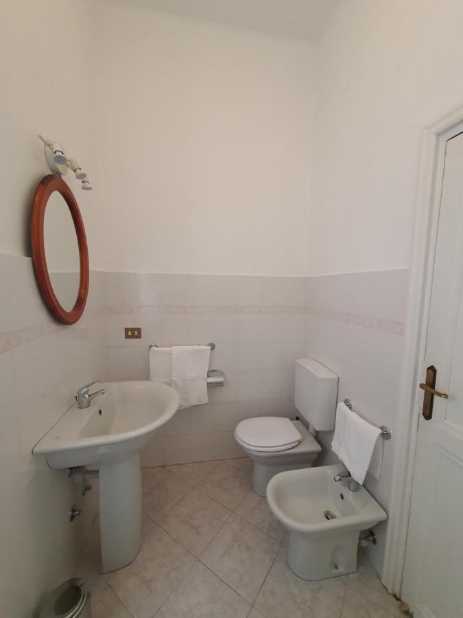 Villa Arcobaleno Rondo Garibaldi Sanremo Exteriör bild