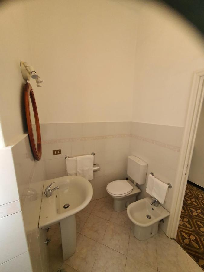 Villa Arcobaleno Rondo Garibaldi Sanremo Exteriör bild